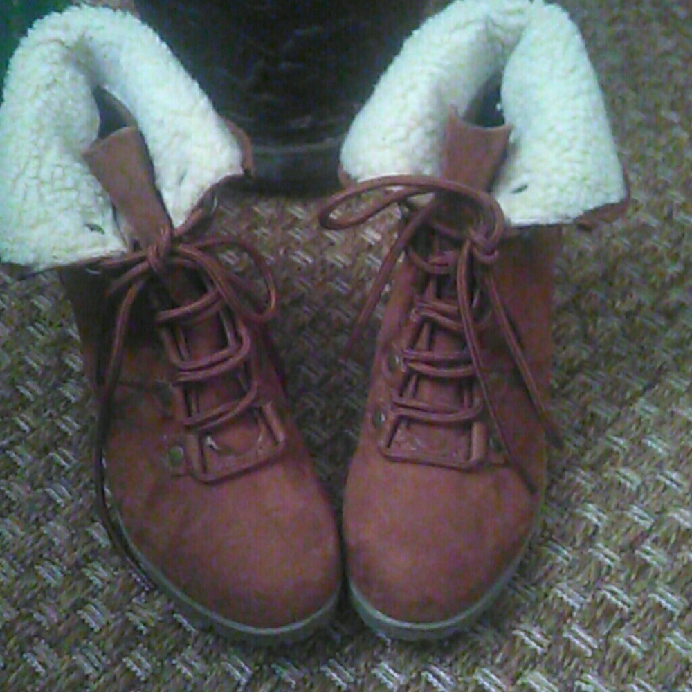 Light brown boots